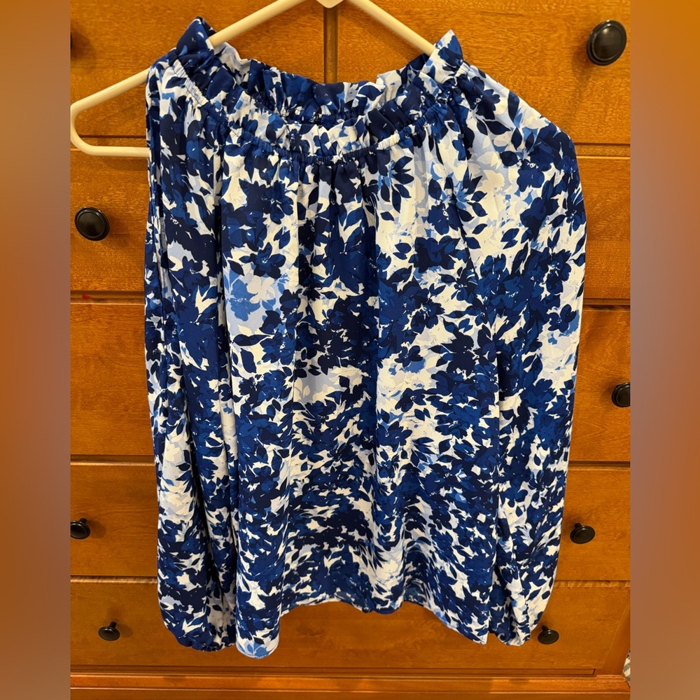 Vince camuto cold shoulder blouse